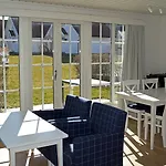 Отель Havna Hotel & Sjobad Хьёме