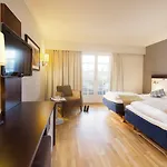 Отель Havna Hotel & Sjobad 4*